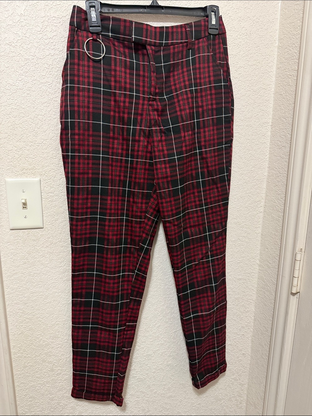 Hot Topic Red and Black Plaid Women Chinos with Ring Accent